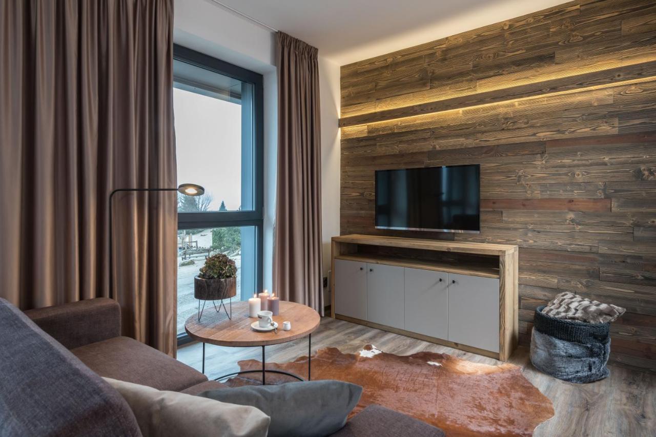 Bedřichov Hotel Kralovka מראה חיצוני תמונה